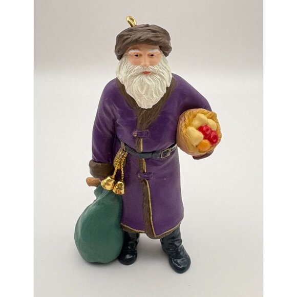 Hallmark Keepsake Merry Olde Santa Claus Christmas Ornament Fruit Basket 1995 - Picture 8 of 8